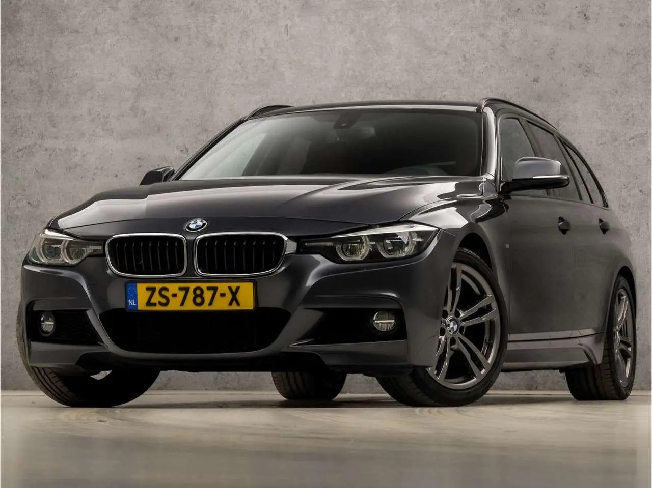 Photo 1 : Bmw Serie 3 2019 Petrol