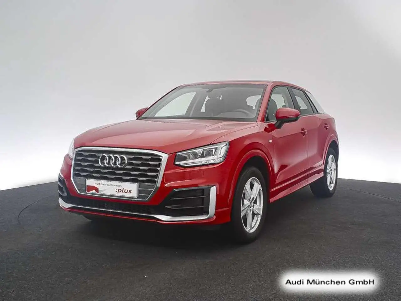 Photo 1 : Audi Q2 2020 Essence