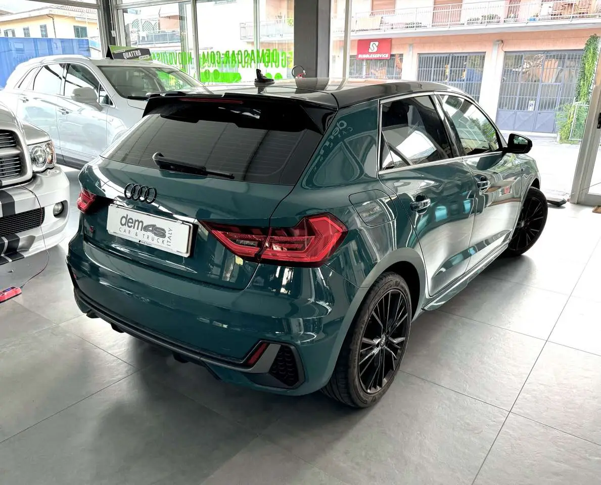 Photo 1 : Audi A1 2019 Petrol