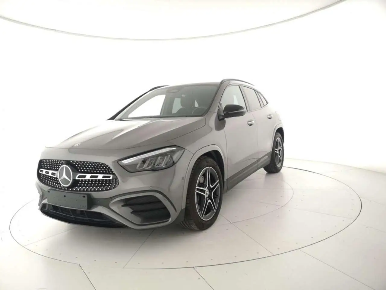 Photo 1 : Mercedes-benz Classe Gla 2024 Diesel