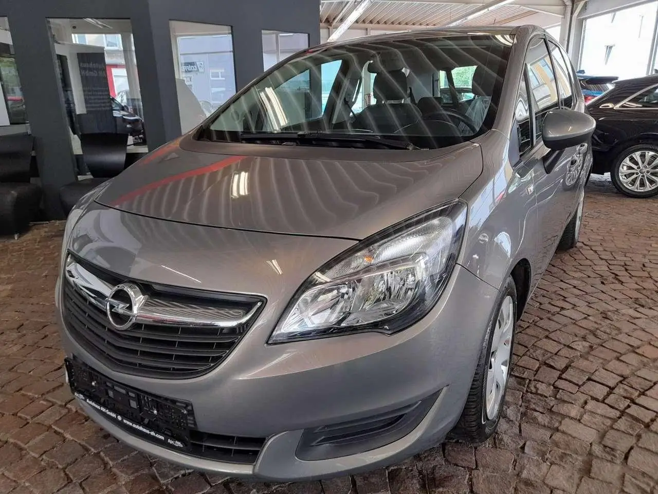 Photo 1 : Opel Meriva 2016 Petrol