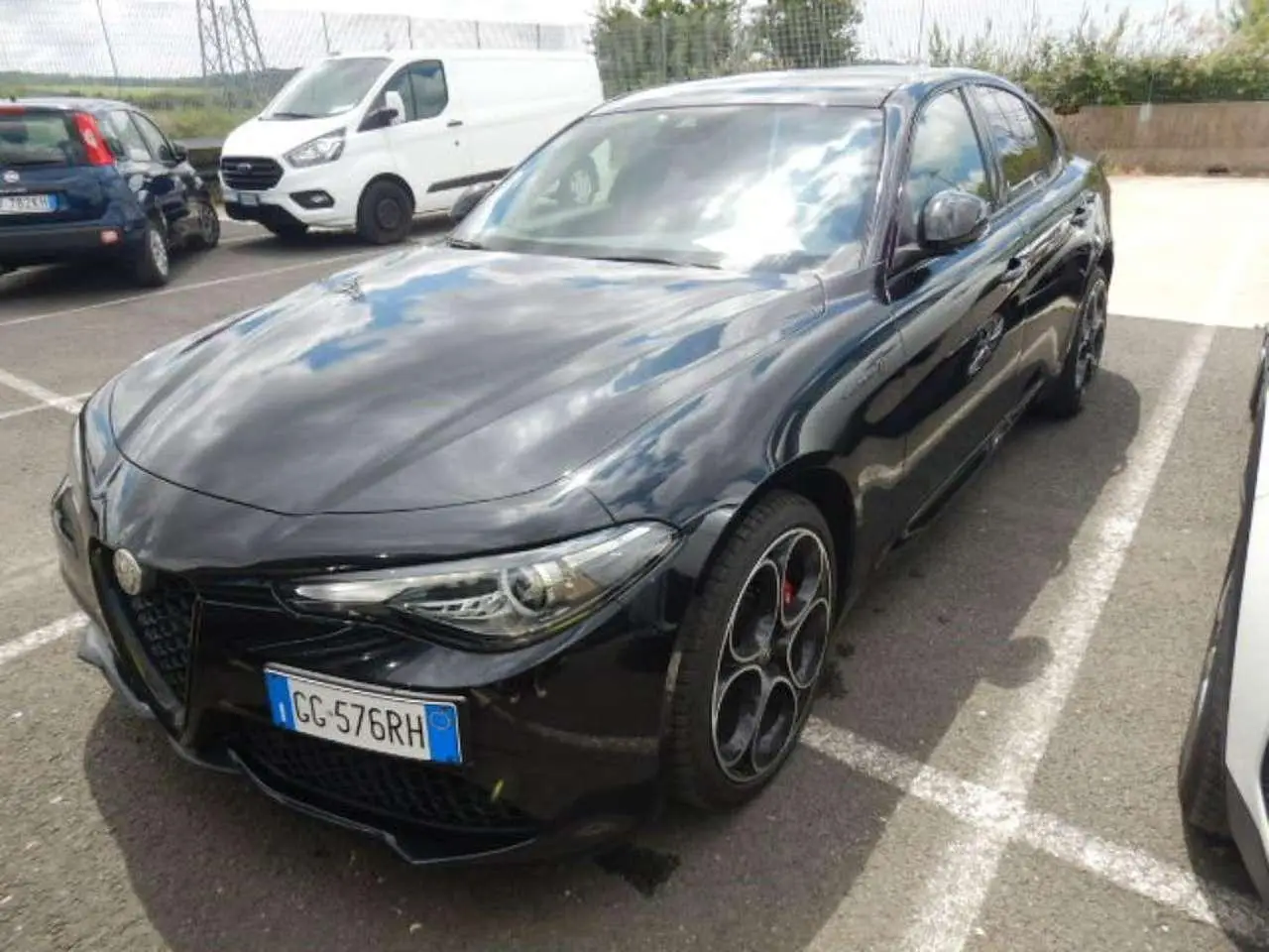 Photo 1 : Alfa Romeo Giulia 2021 Petrol