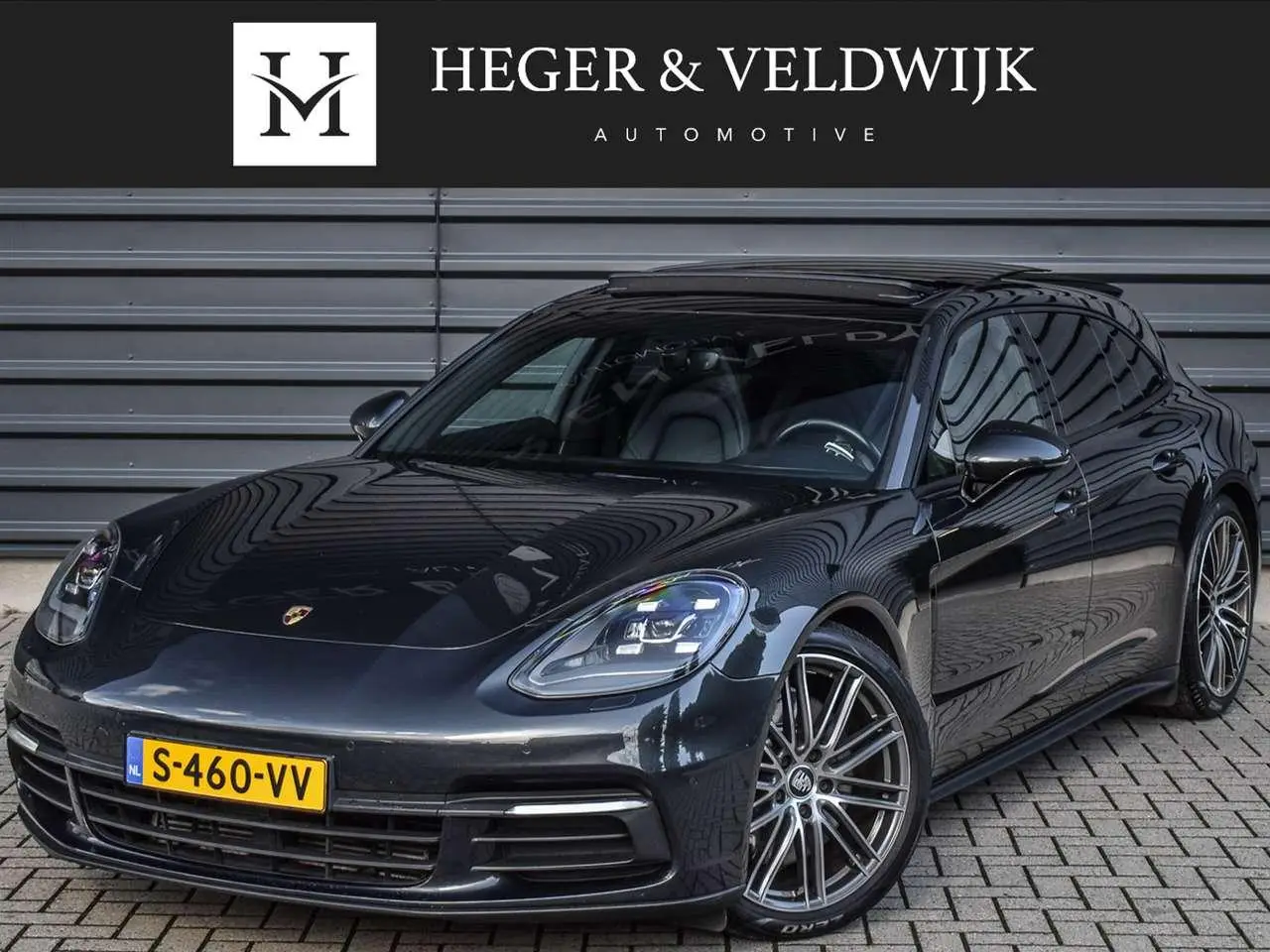 Photo 1 : Porsche Panamera 2017 Petrol