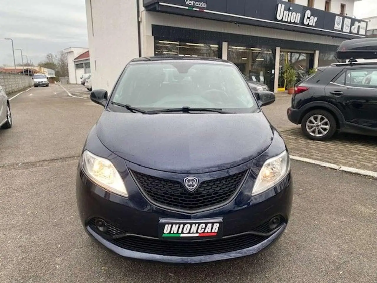 Photo 1 : Lancia Ypsilon 2019 Petrol