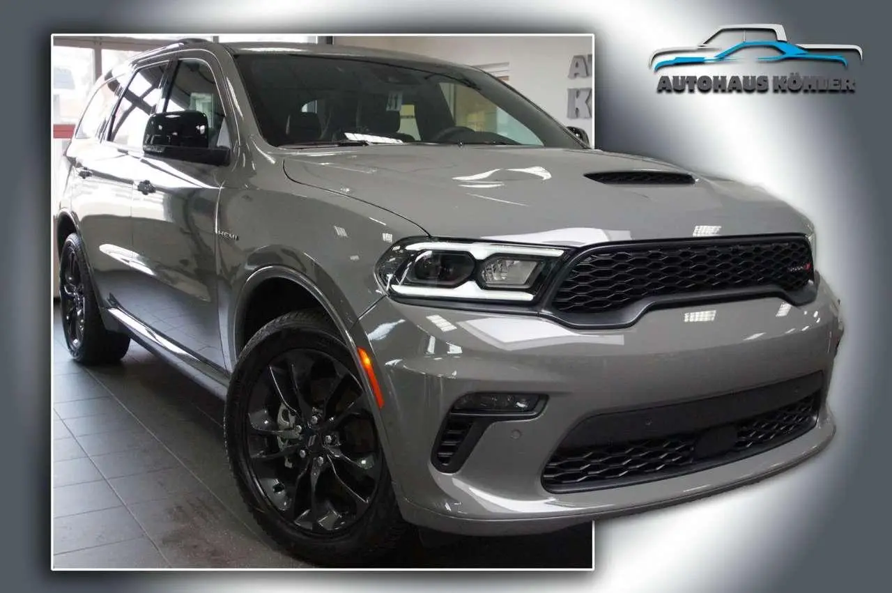 Photo 1 : Dodge Durango 2024 Essence