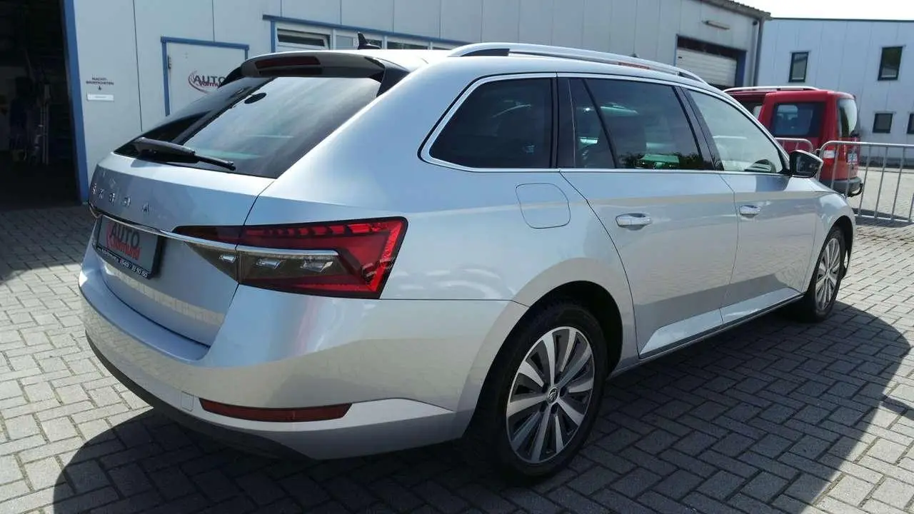 Photo 1 : Skoda Superb 2022 Diesel