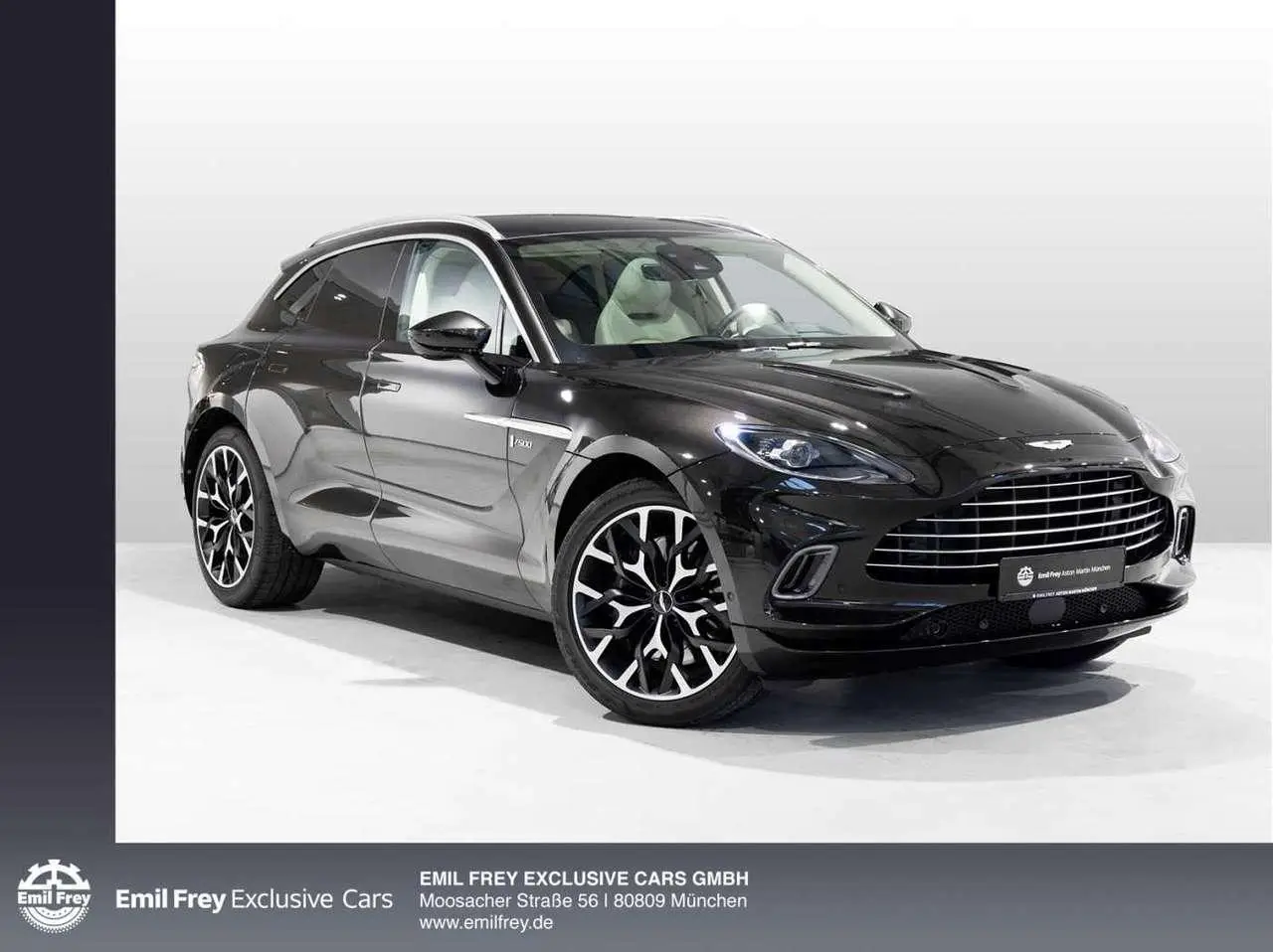 Photo 1 : Aston Martin Dbx 2020 Petrol