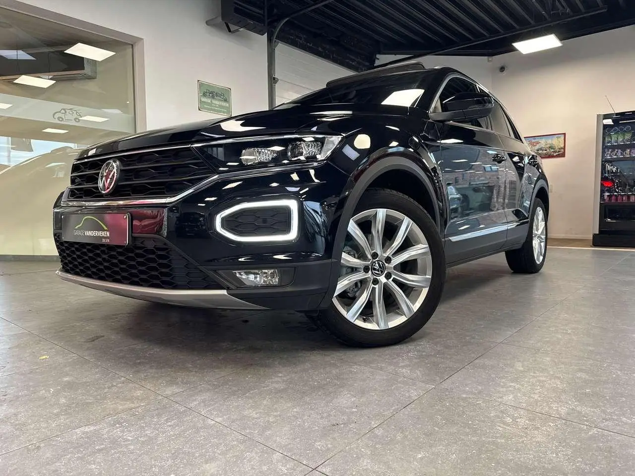 Photo 1 : Volkswagen T-roc 2021 Petrol