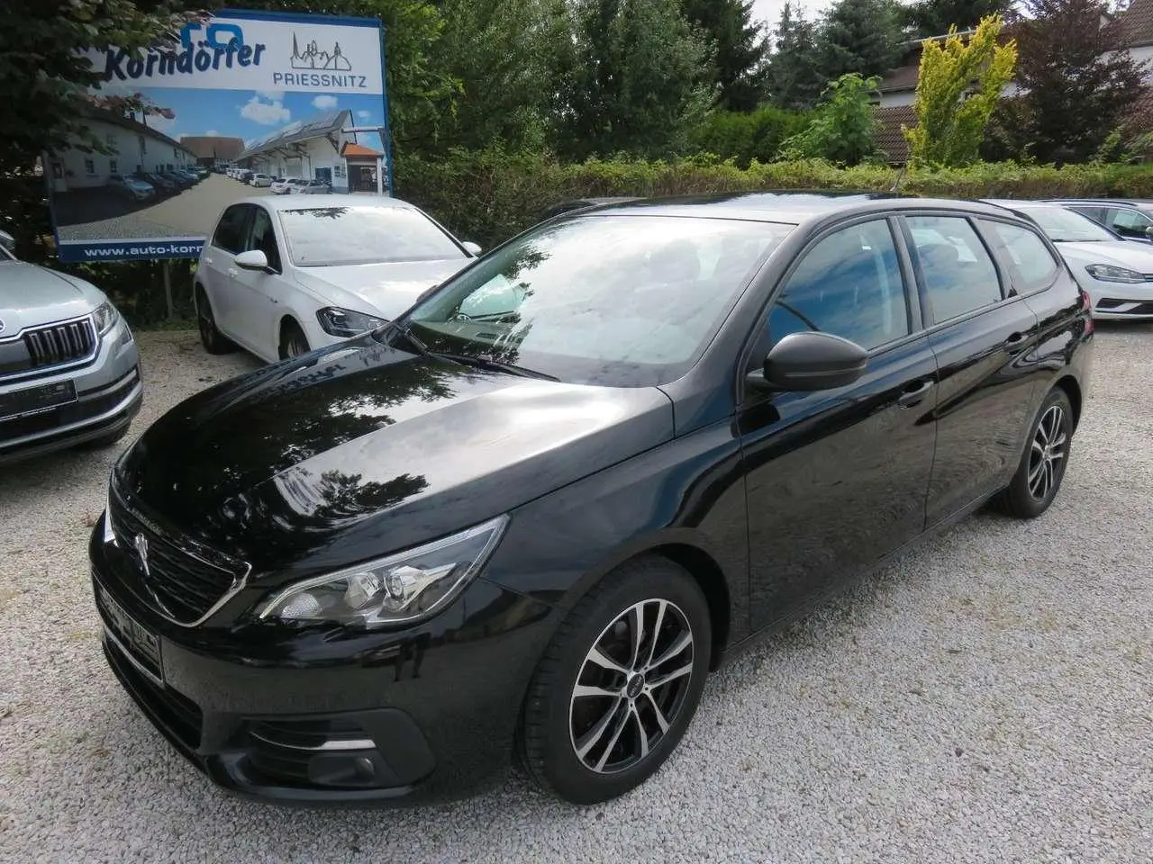 Photo 1 : Peugeot 308 2018 Petrol