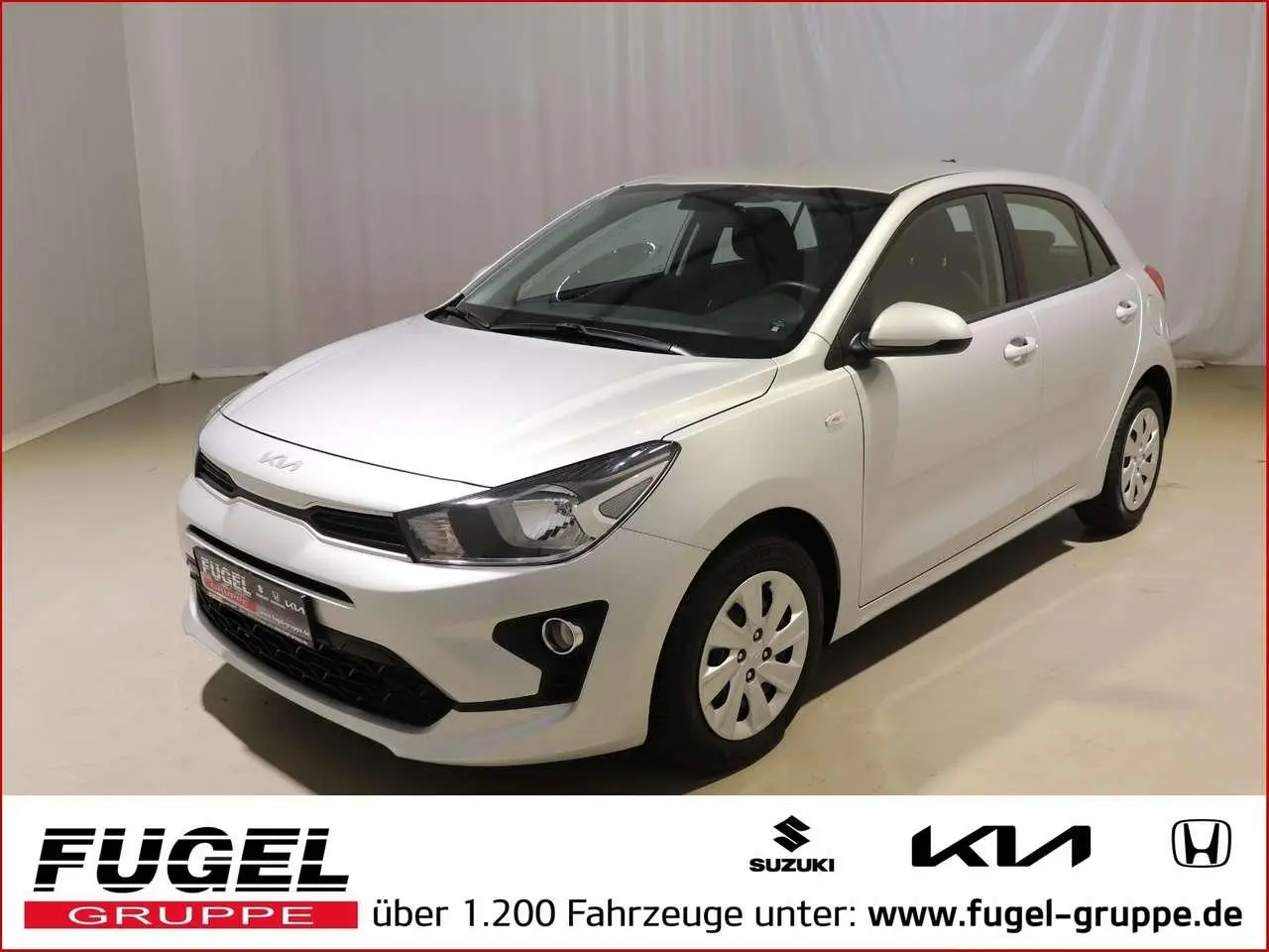 Photo 1 : Kia Rio 2023 Essence