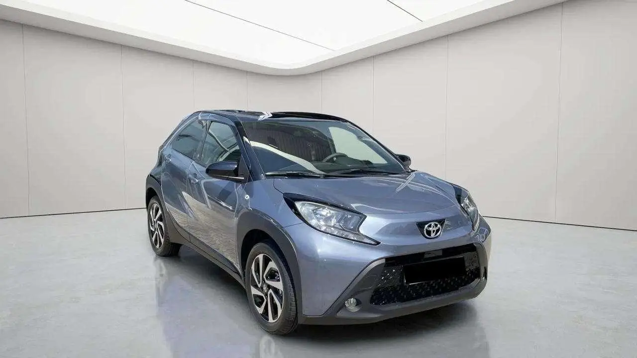 Photo 1 : Toyota Aygo X 2024 Petrol