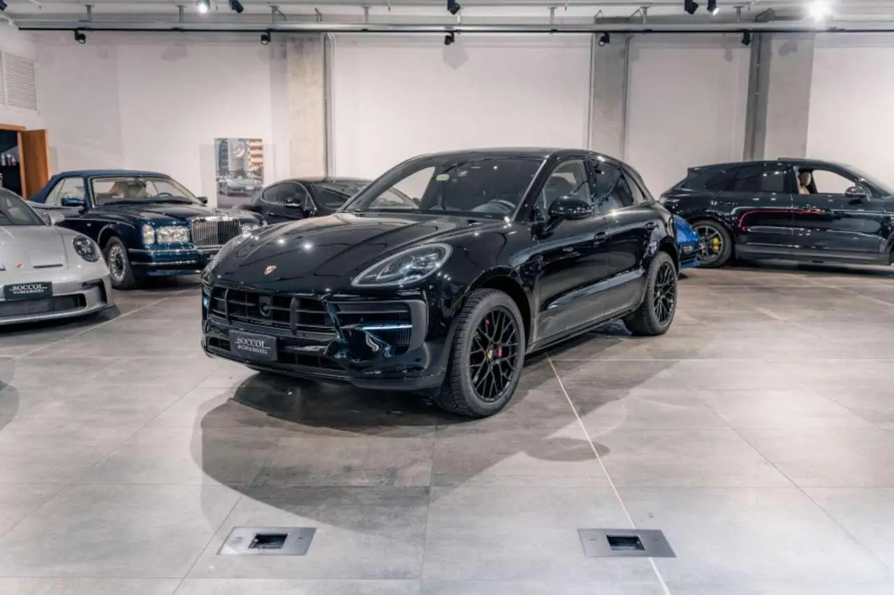 Photo 1 : Porsche Macan 2020 Essence