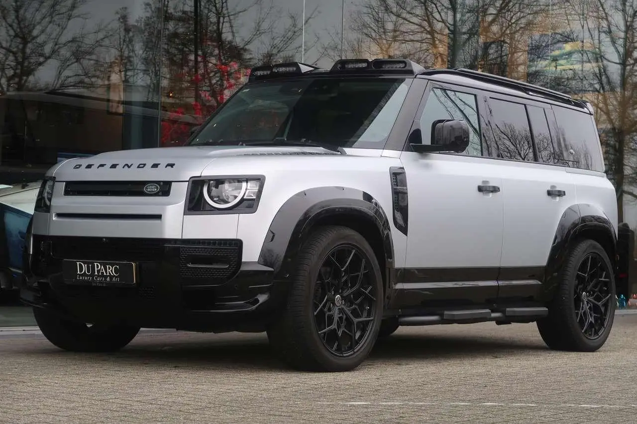 Photo 1 : Land Rover Defender 2020 Essence