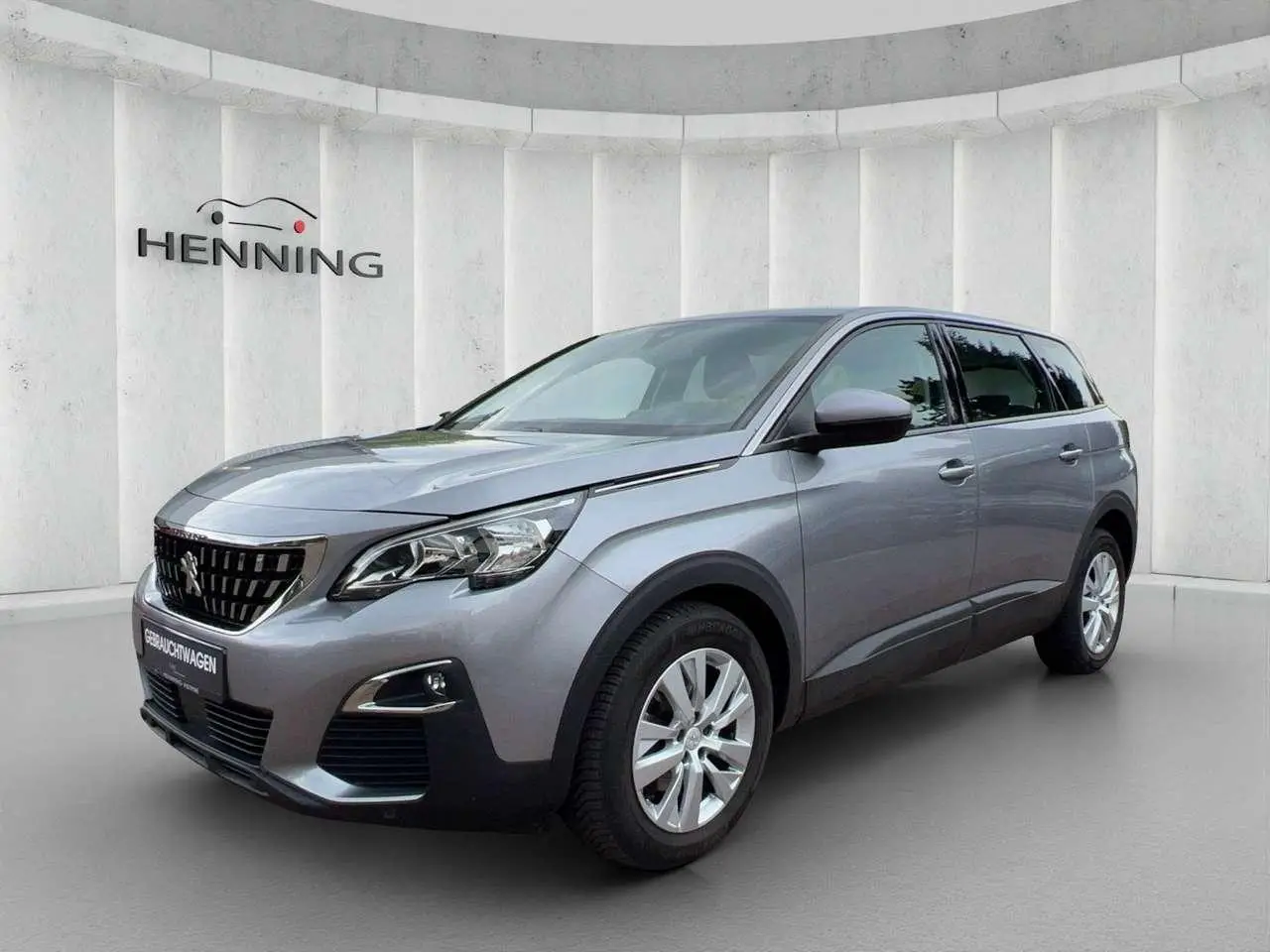 Photo 1 : Peugeot 5008 2020 Petrol