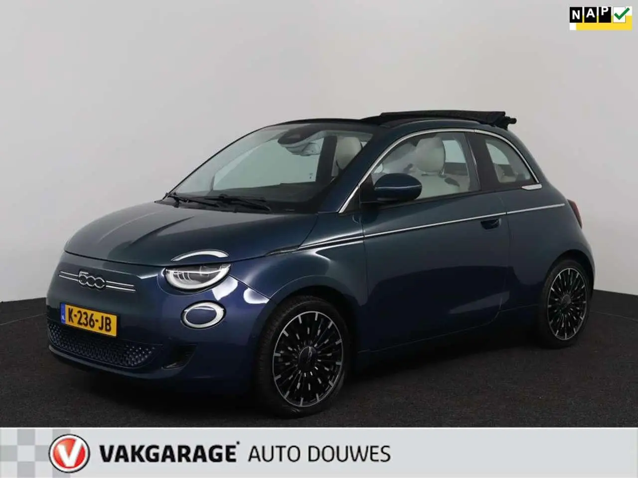 Photo 1 : Fiat 500c 2020 Électrique