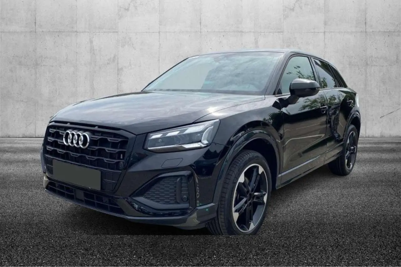 Photo 1 : Audi Q2 2023 Diesel