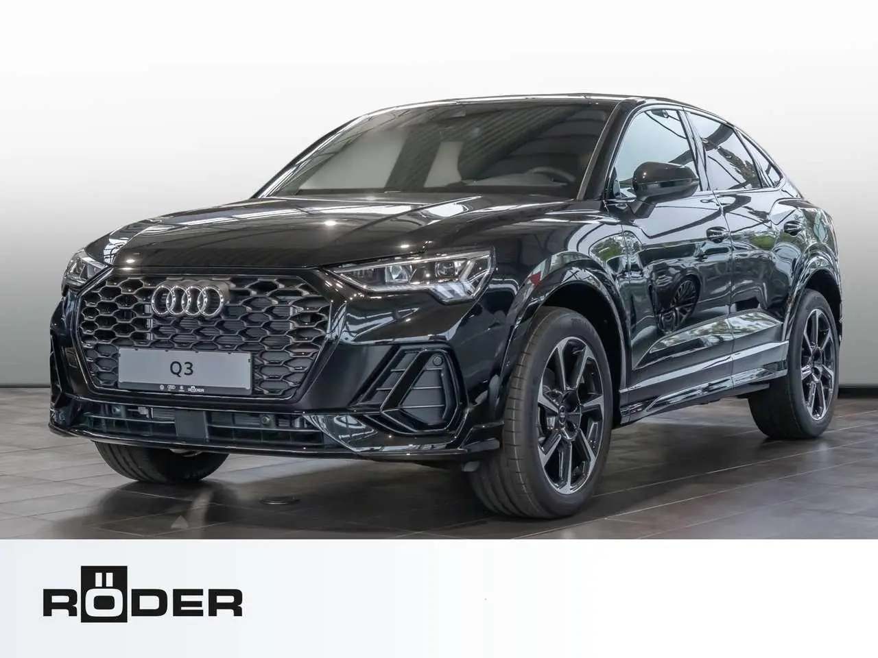 Photo 1 : Audi Q3 2024 Diesel