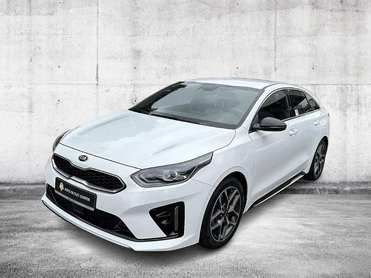 Photo 1 : Kia Proceed 2021 Petrol