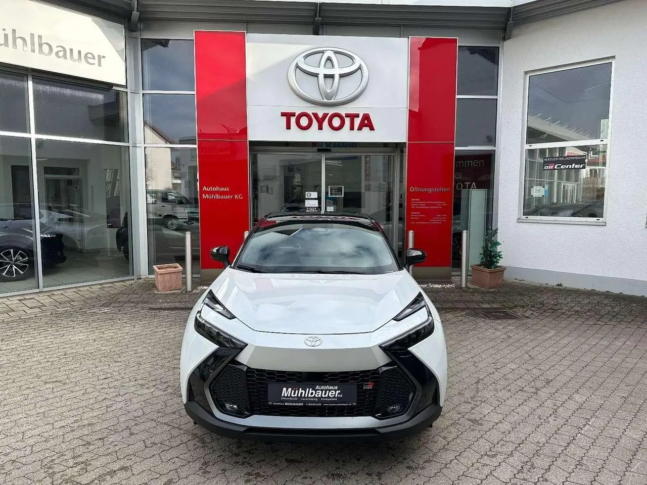 Photo 1 : Toyota C-hr 2024 Hybrid