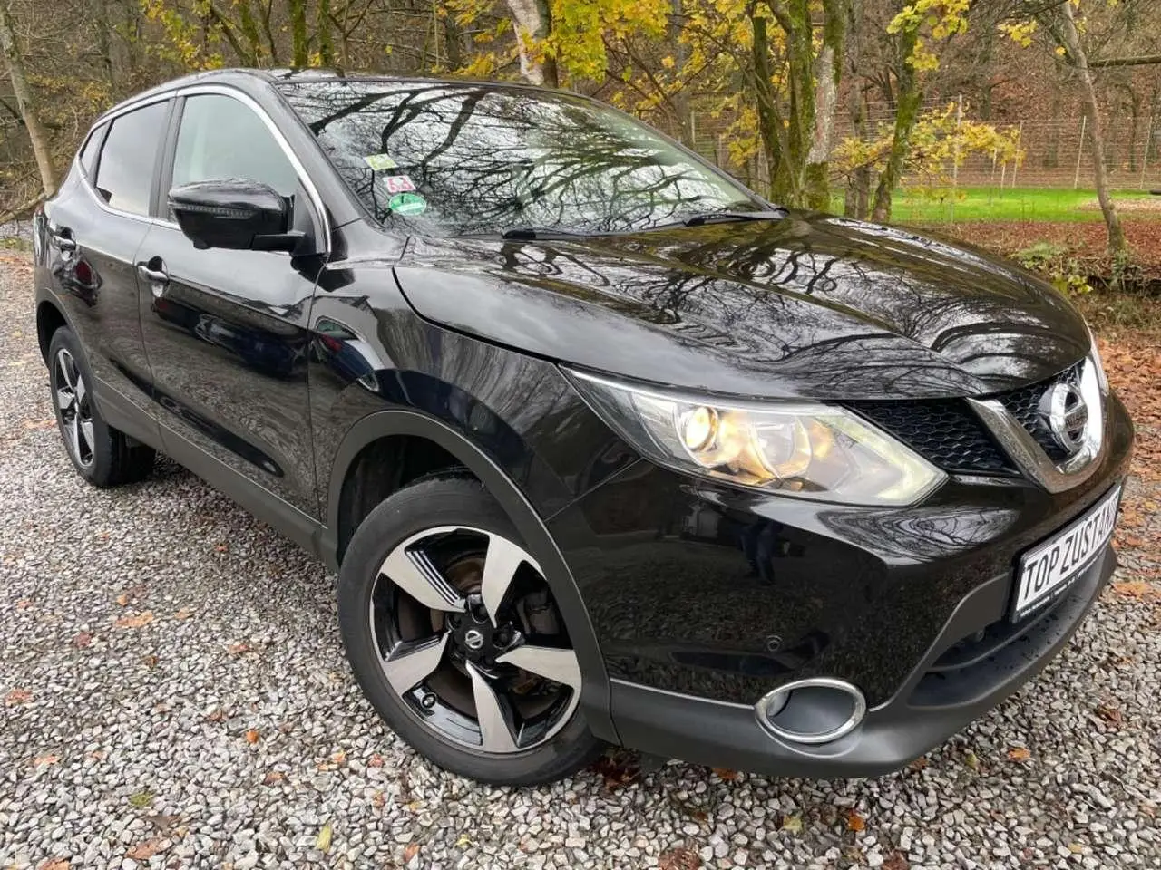 Photo 1 : Nissan Qashqai 2016 Petrol