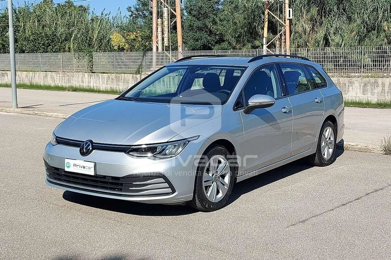 Photo 1 : Volkswagen Golf 2021 Autres