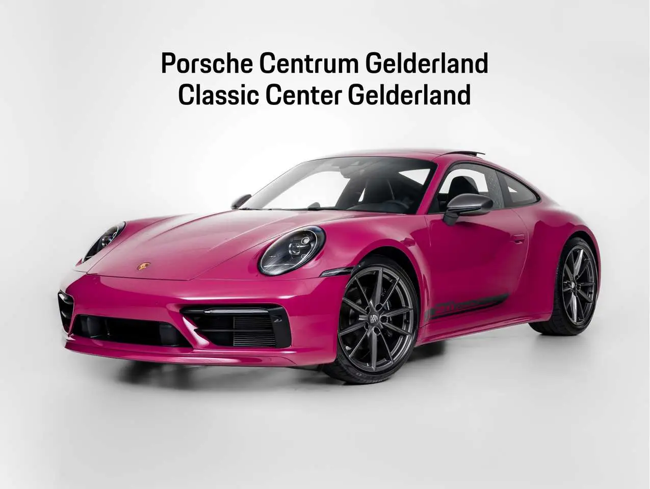 Photo 1 : Porsche 992 2024 Essence