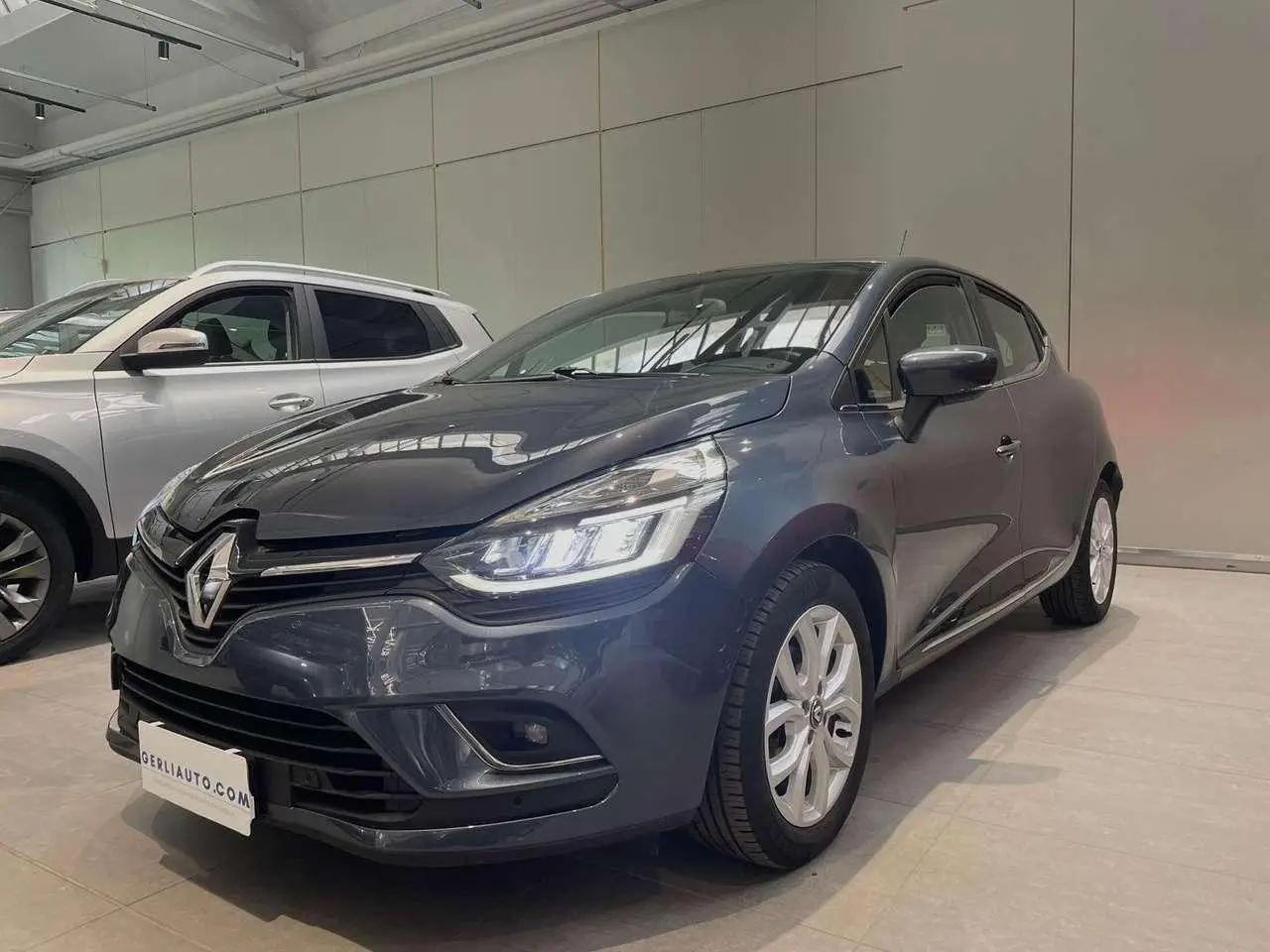 Photo 1 : Renault Clio 2018 Petrol