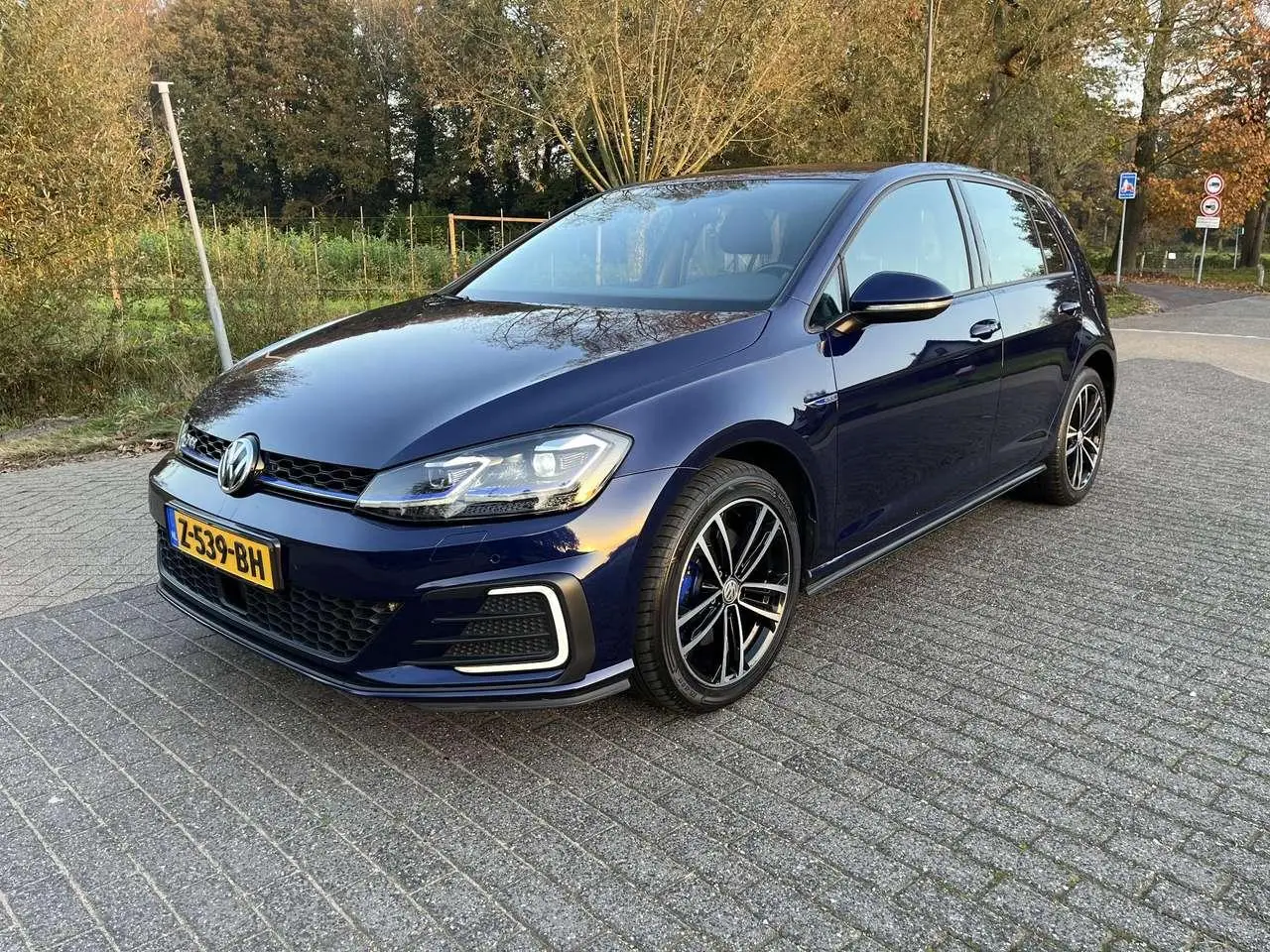 Photo 1 : Volkswagen Golf 2020 Hybrid