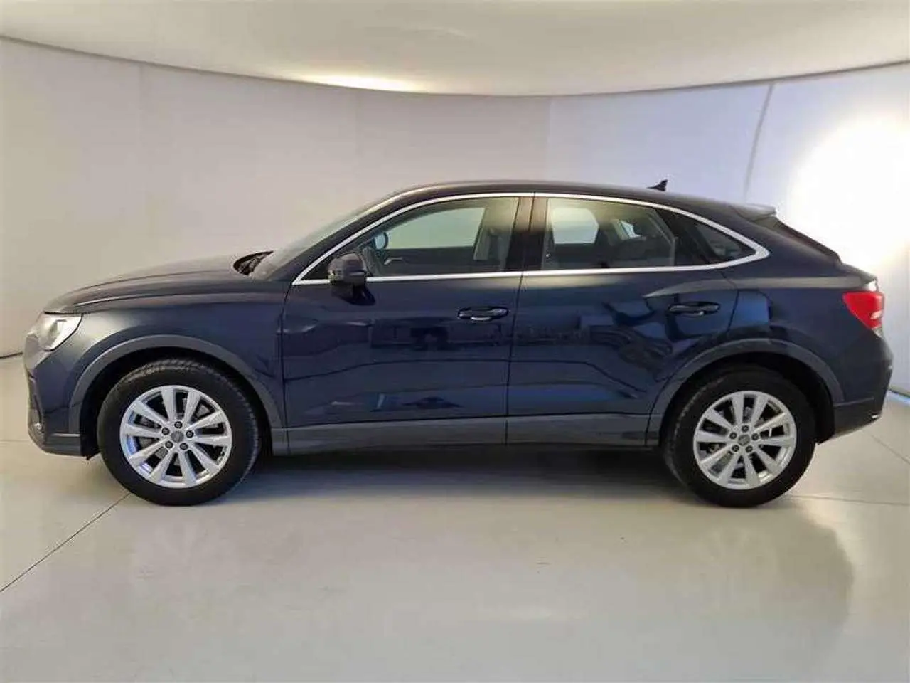 Photo 1 : Audi Q3 2020 Diesel