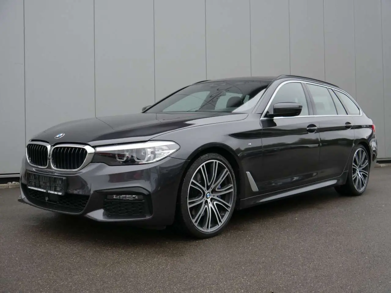 Photo 1 : Bmw Serie 5 2019 Petrol