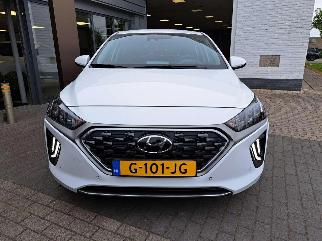 Photo 1 : Hyundai Ioniq 2020 Hybrid