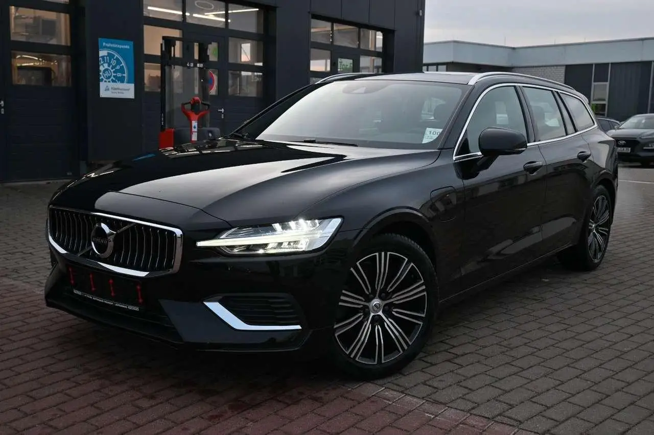 Photo 1 : Volvo V60 2019 Hybride