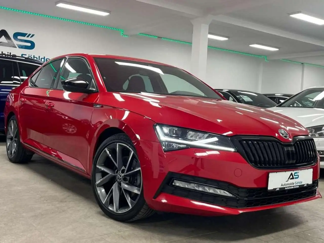 Photo 1 : Skoda Superb 2020 Petrol