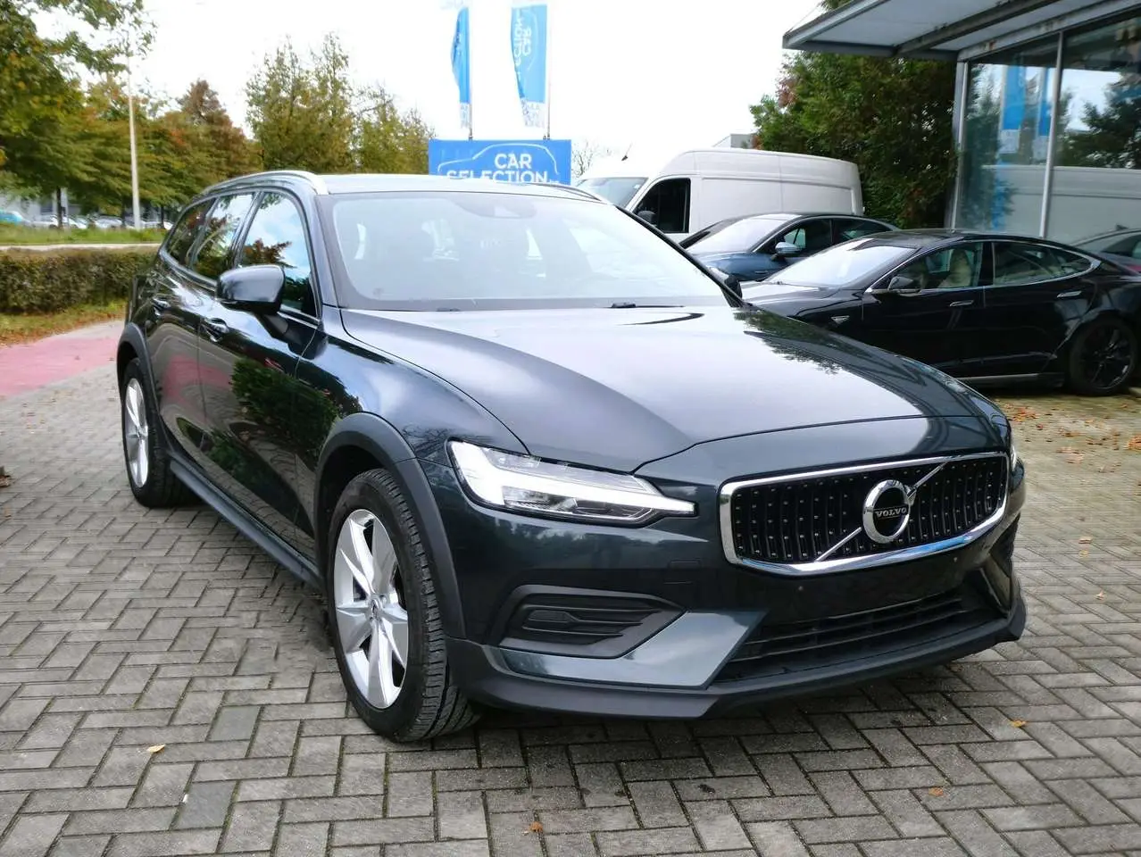 Photo 1 : Volvo V60 2020 Diesel