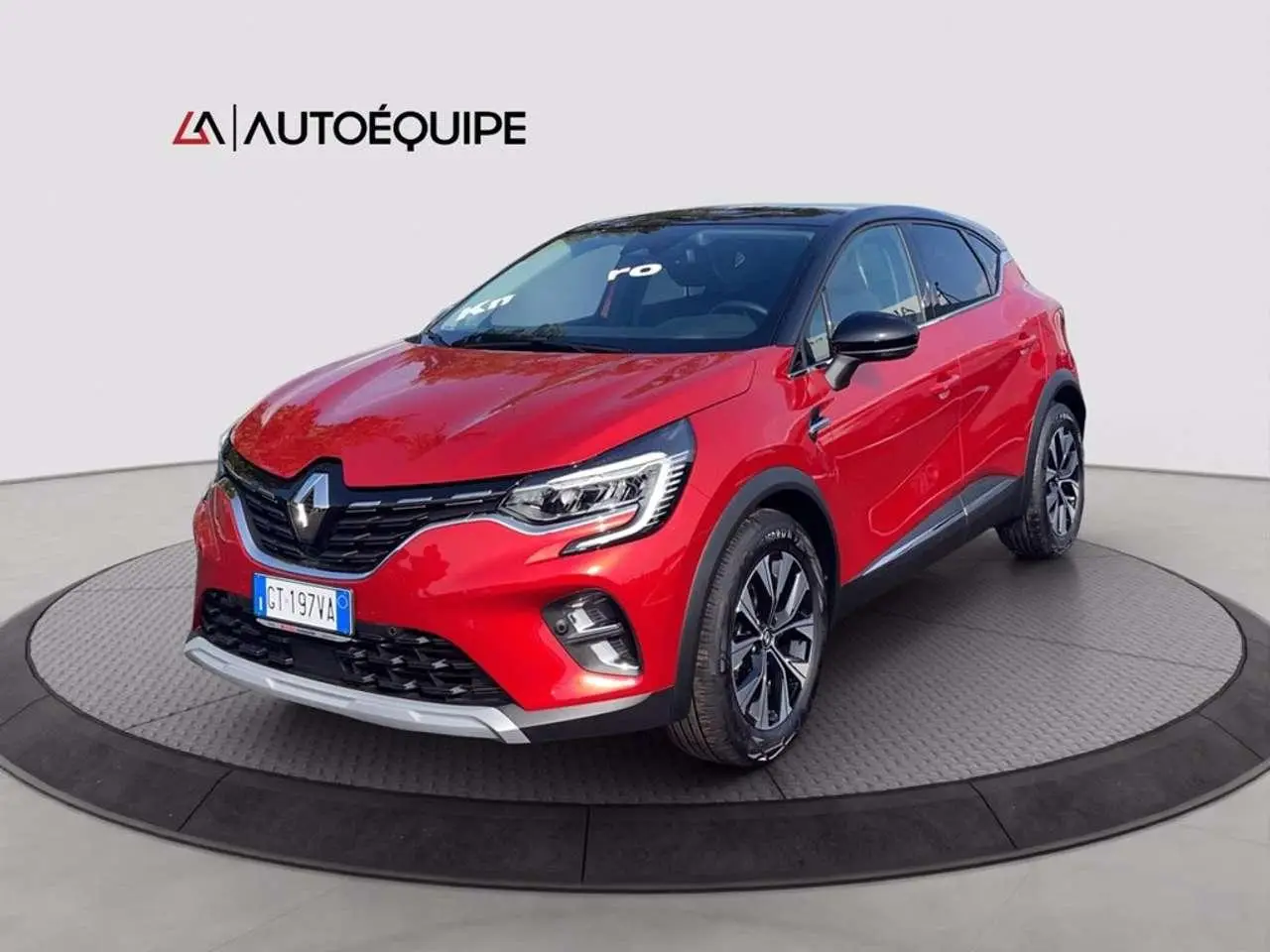 Photo 1 : Renault Captur 2024 Hybrid