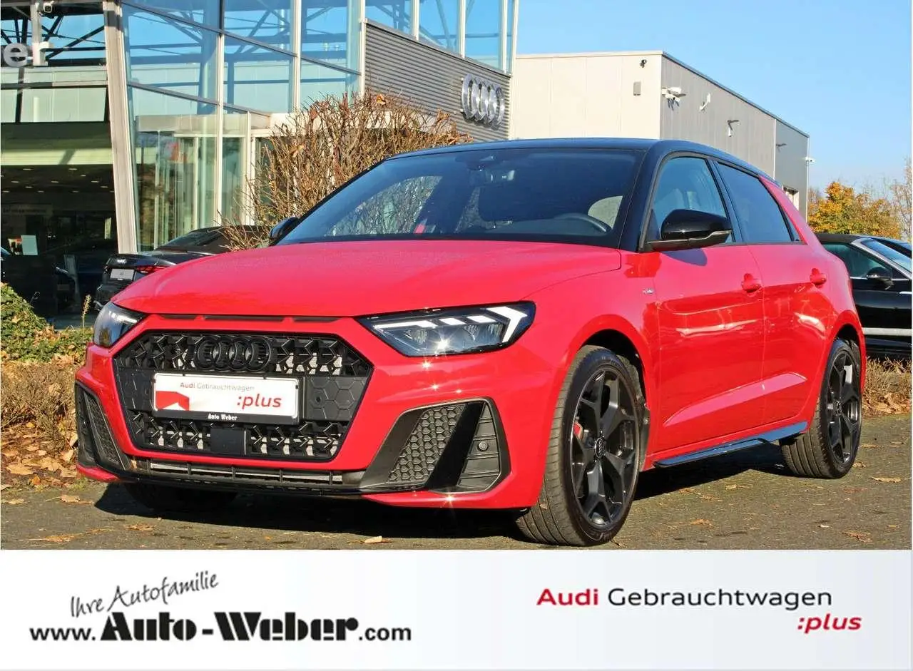 Photo 1 : Audi A1 2024 Petrol