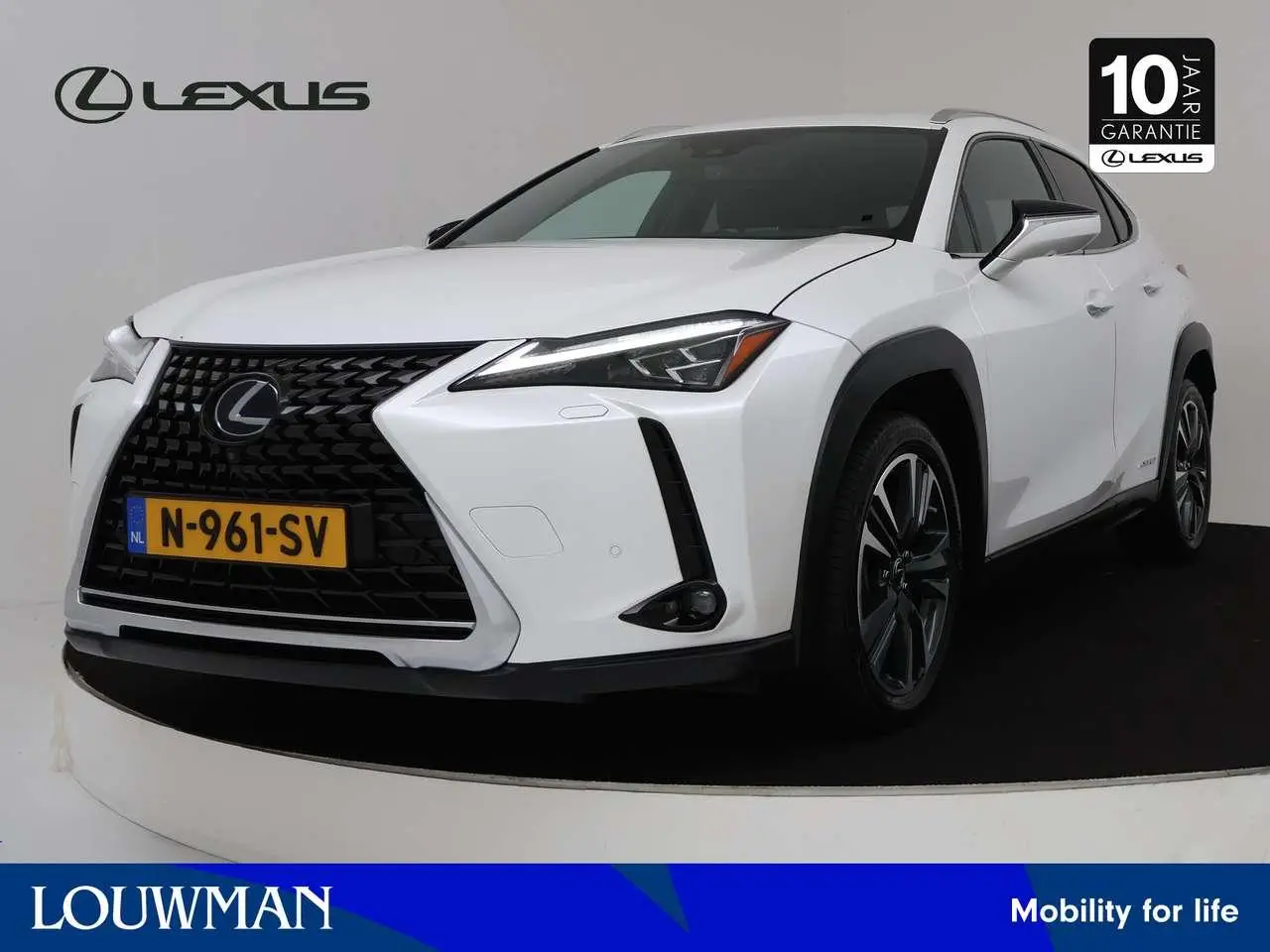 Photo 1 : Lexus Ux 2020 Hybrid