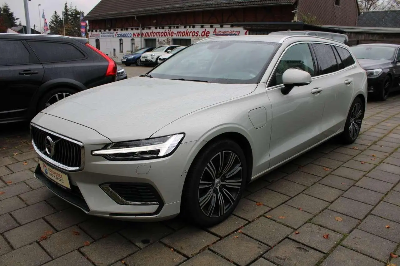 Photo 1 : Volvo V60 2021 Hybrid