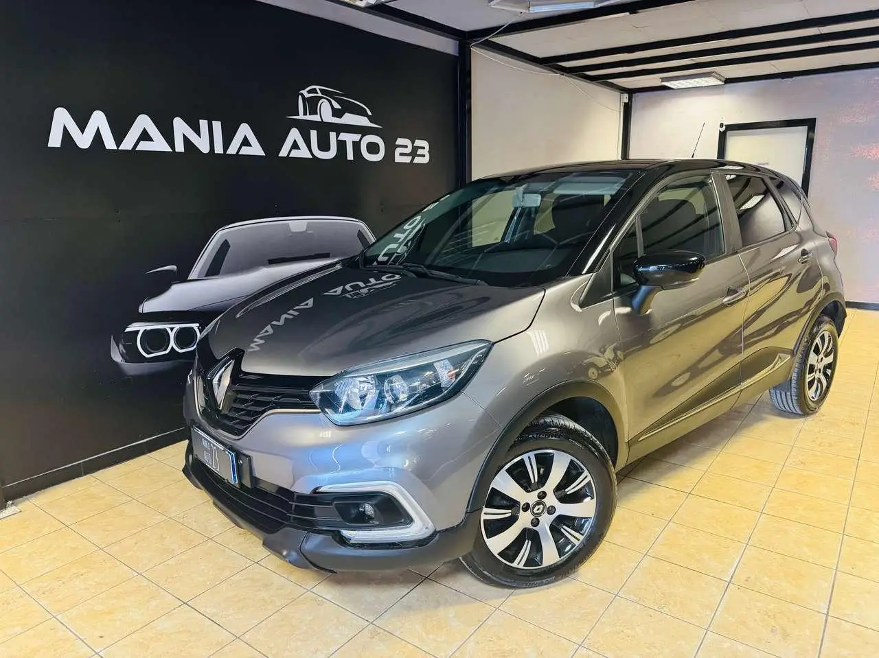 Photo 1 : Renault Captur 2019 Essence