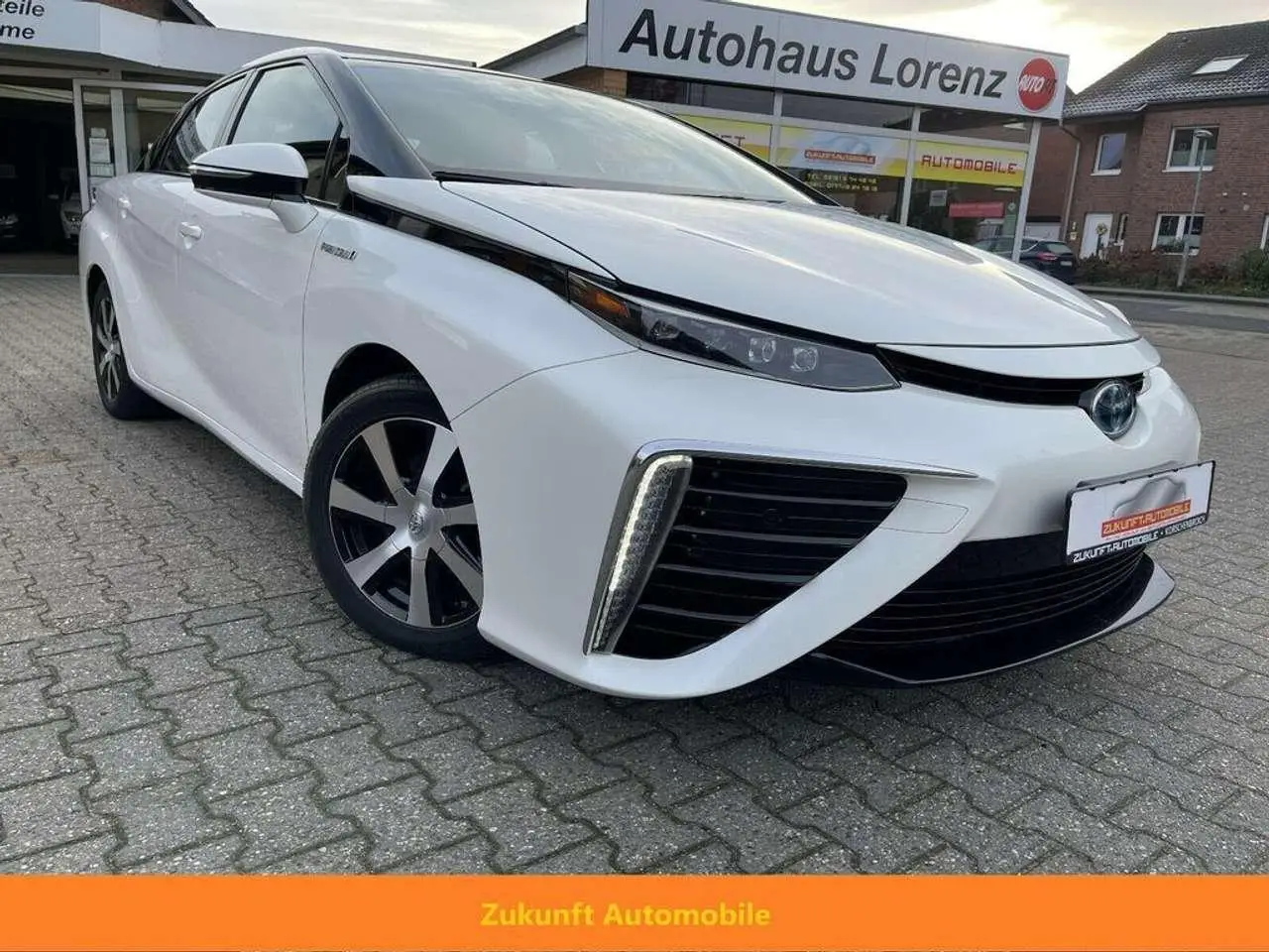 Photo 1 : Toyota Mirai 2016 Autres