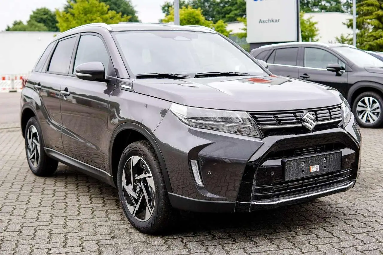 Photo 1 : Suzuki Vitara 2024 Petrol