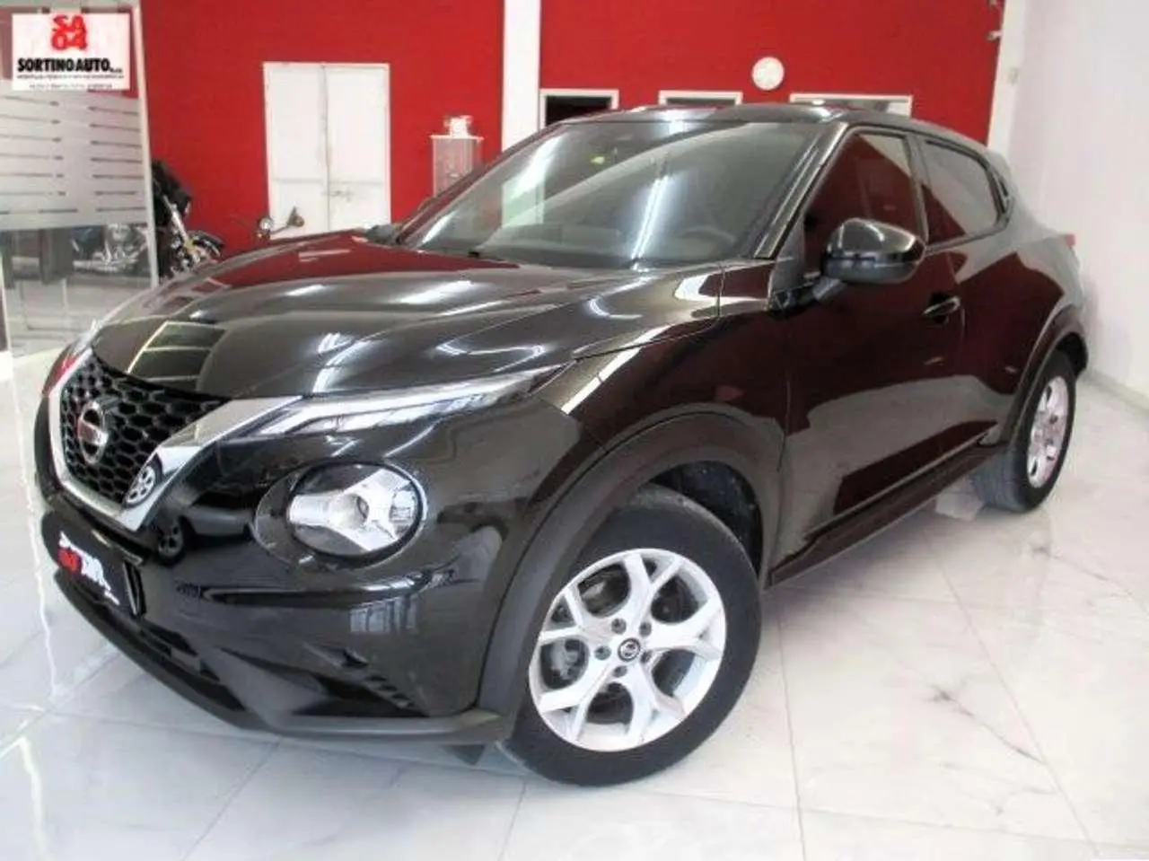 Photo 1 : Nissan Juke 2021 Essence