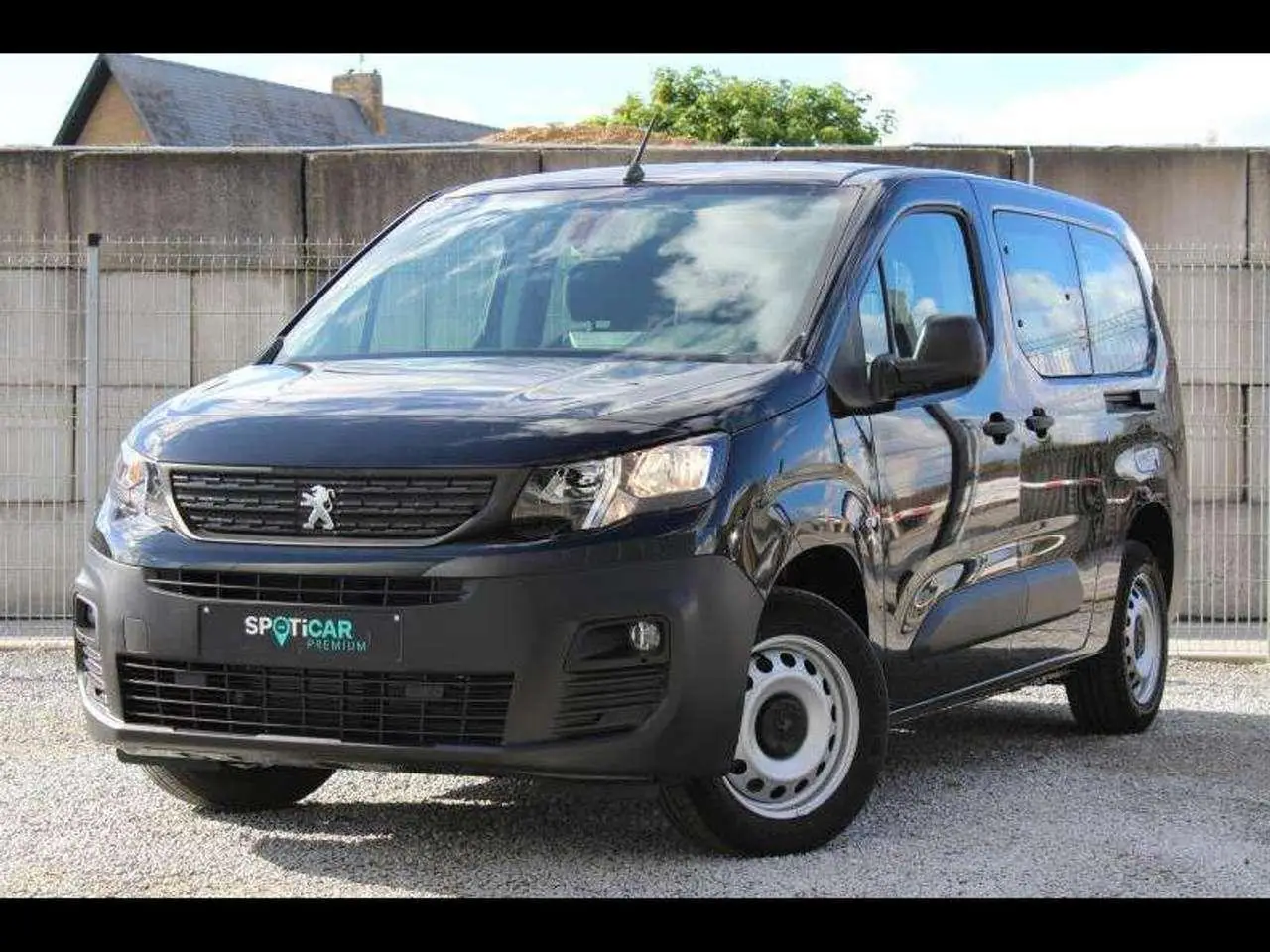 Photo 1 : Peugeot Partner 2023 Diesel