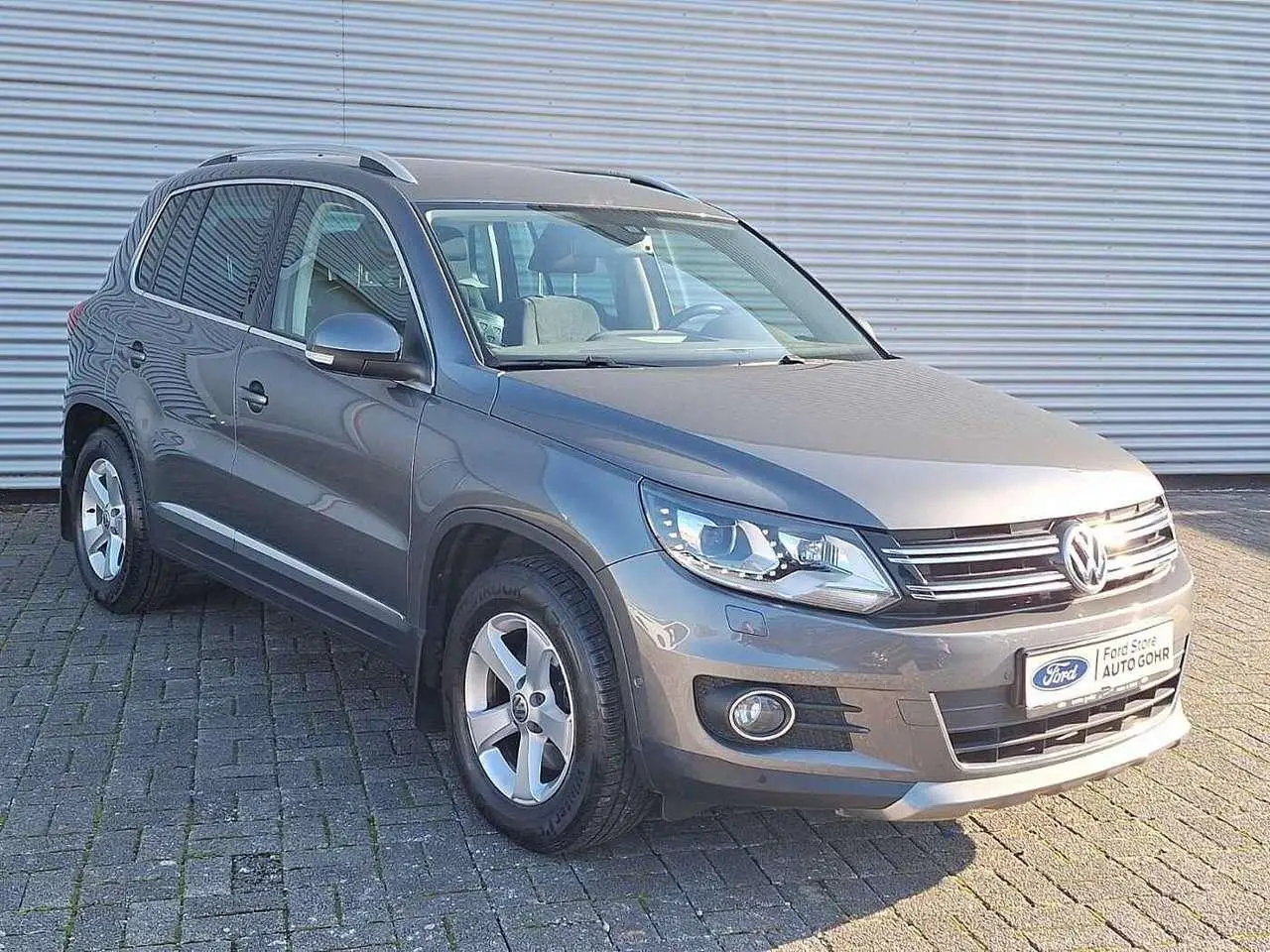 Photo 1 : Volkswagen Tiguan 2015 Petrol