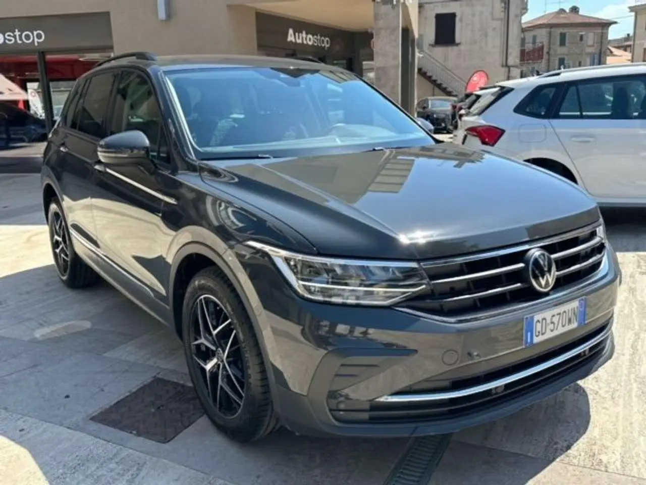 Photo 1 : Volkswagen Tiguan 2021 Diesel