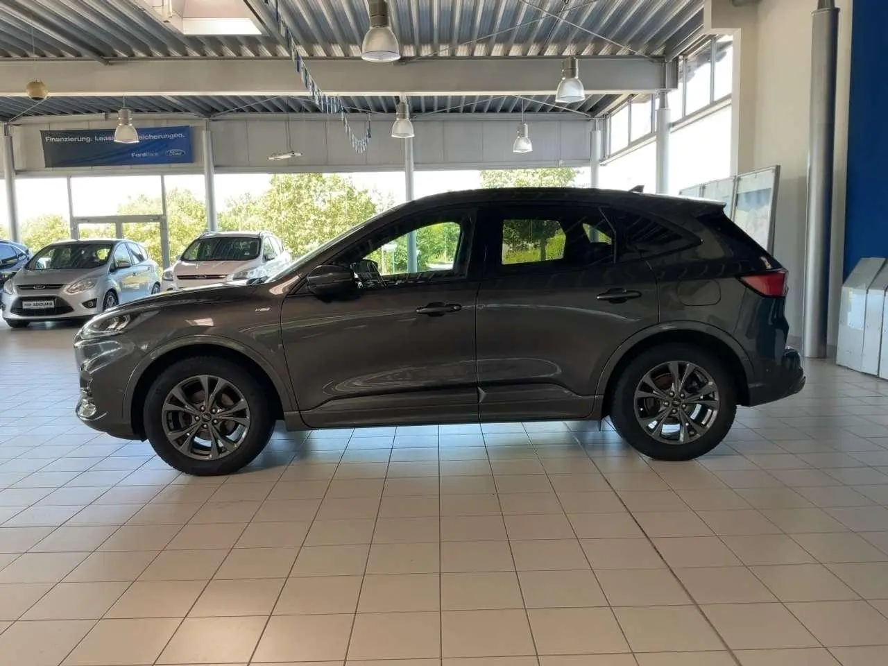 Photo 1 : Ford Kuga 2020 Petrol