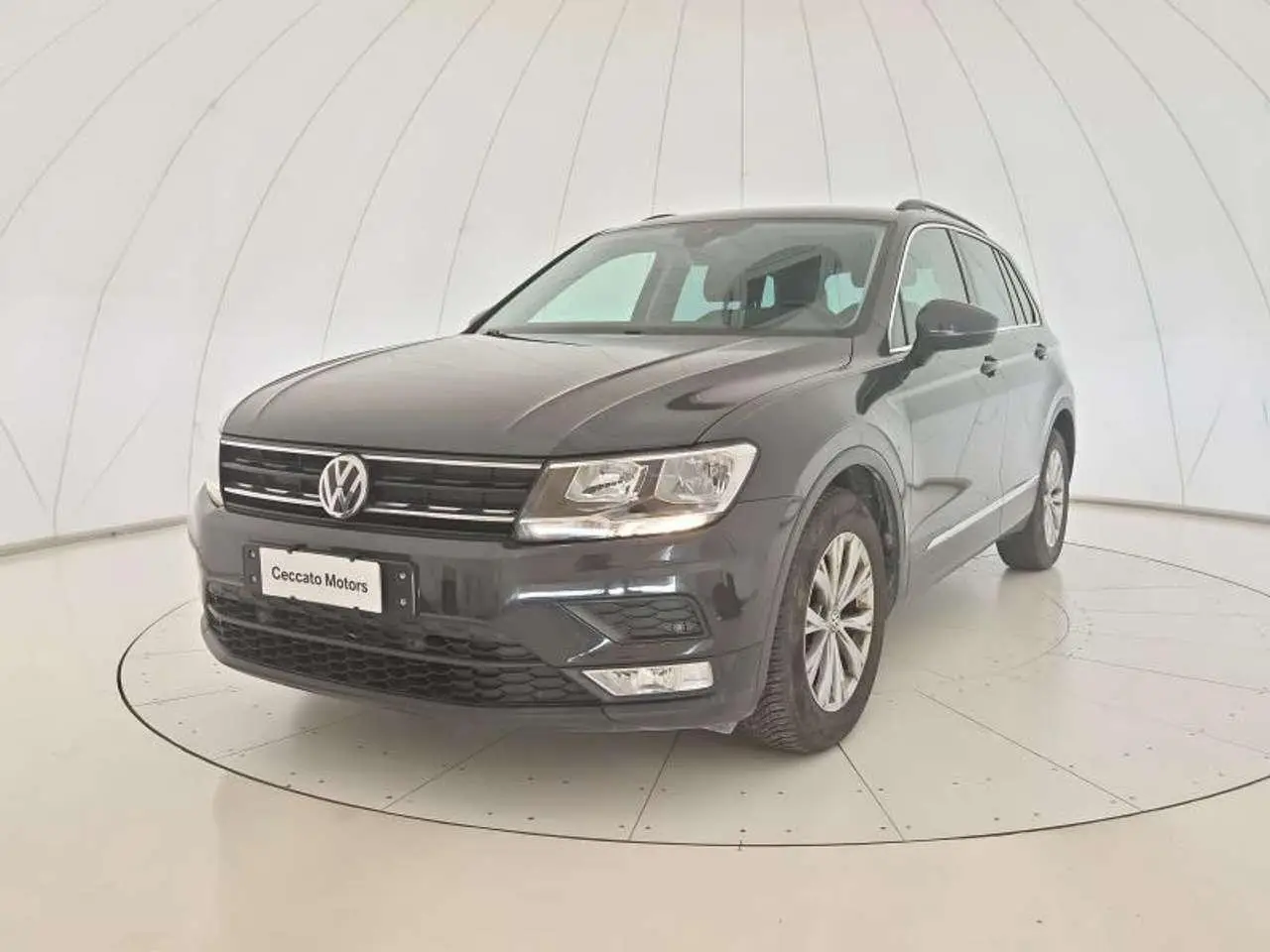 Photo 1 : Volkswagen Tiguan 2017 Diesel