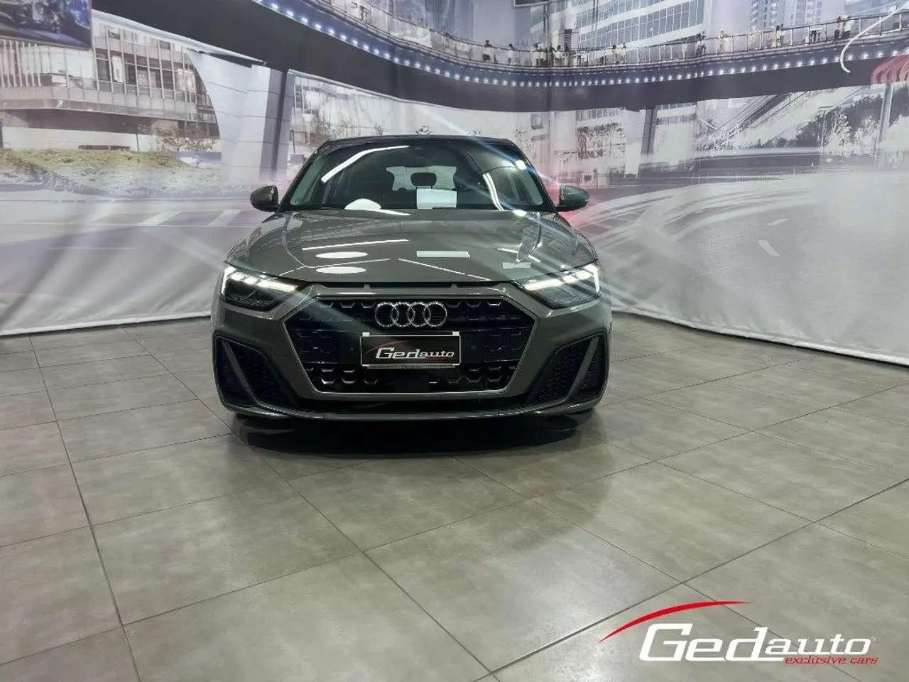 Photo 1 : Audi A1 2020 Essence