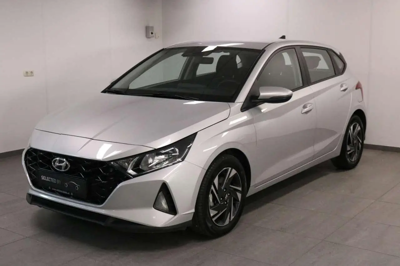 Photo 1 : Hyundai I20 2023 Petrol