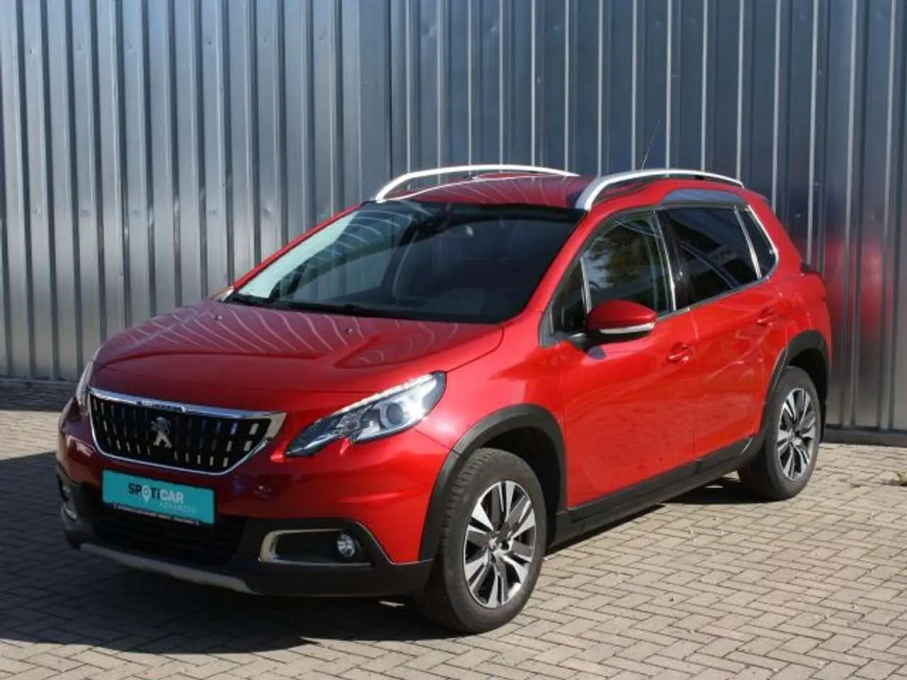 Photo 1 : Peugeot 2008 2016 Petrol